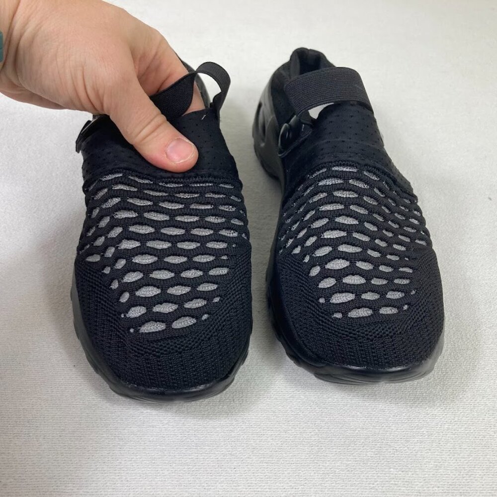 Bundle 2 Pairs Slip-On Clog Shoes Women’s 8–8.5 EU 39 Black Gray - READ - Picture 2 of 9